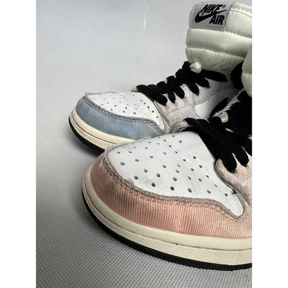 Air Jordan 1 Retro High OG SKYLINE Size 5.5 DX0054-805 - Picture 2 of 10